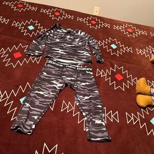 New Balance Black and Gray Camo Set